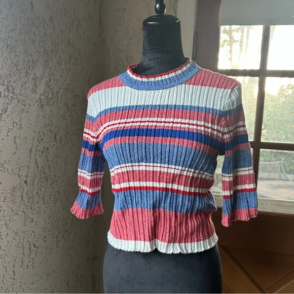 🦋 H&M Striped Red, White & Blue Crew Neck Fitted 3/4 Sleeve Cropped Sweater - Picture 2 of 10